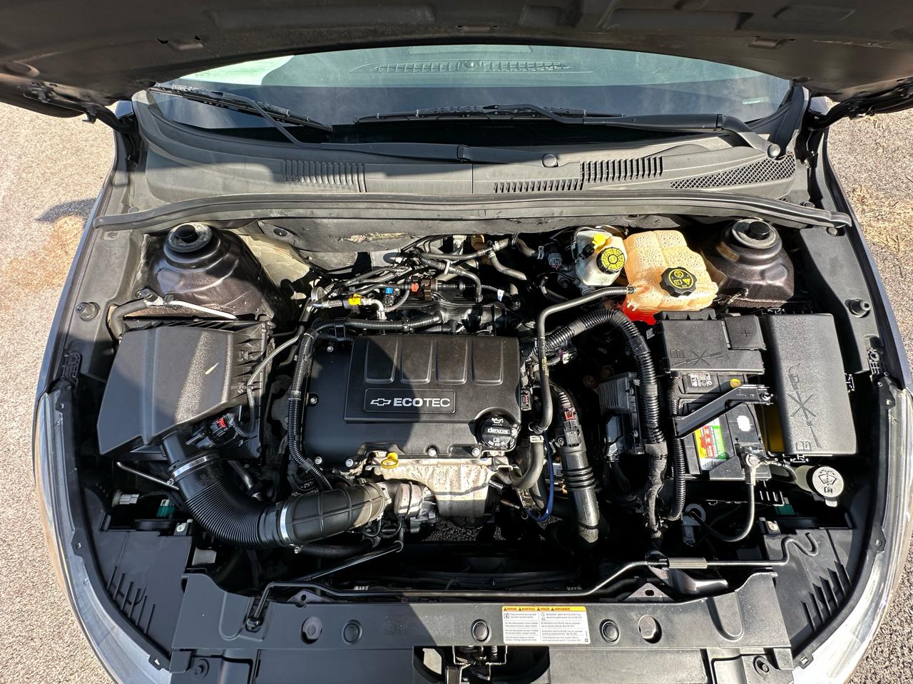 Chevrolet Cruze Limited 4dr Sdn Auto LT w/1LT 2016