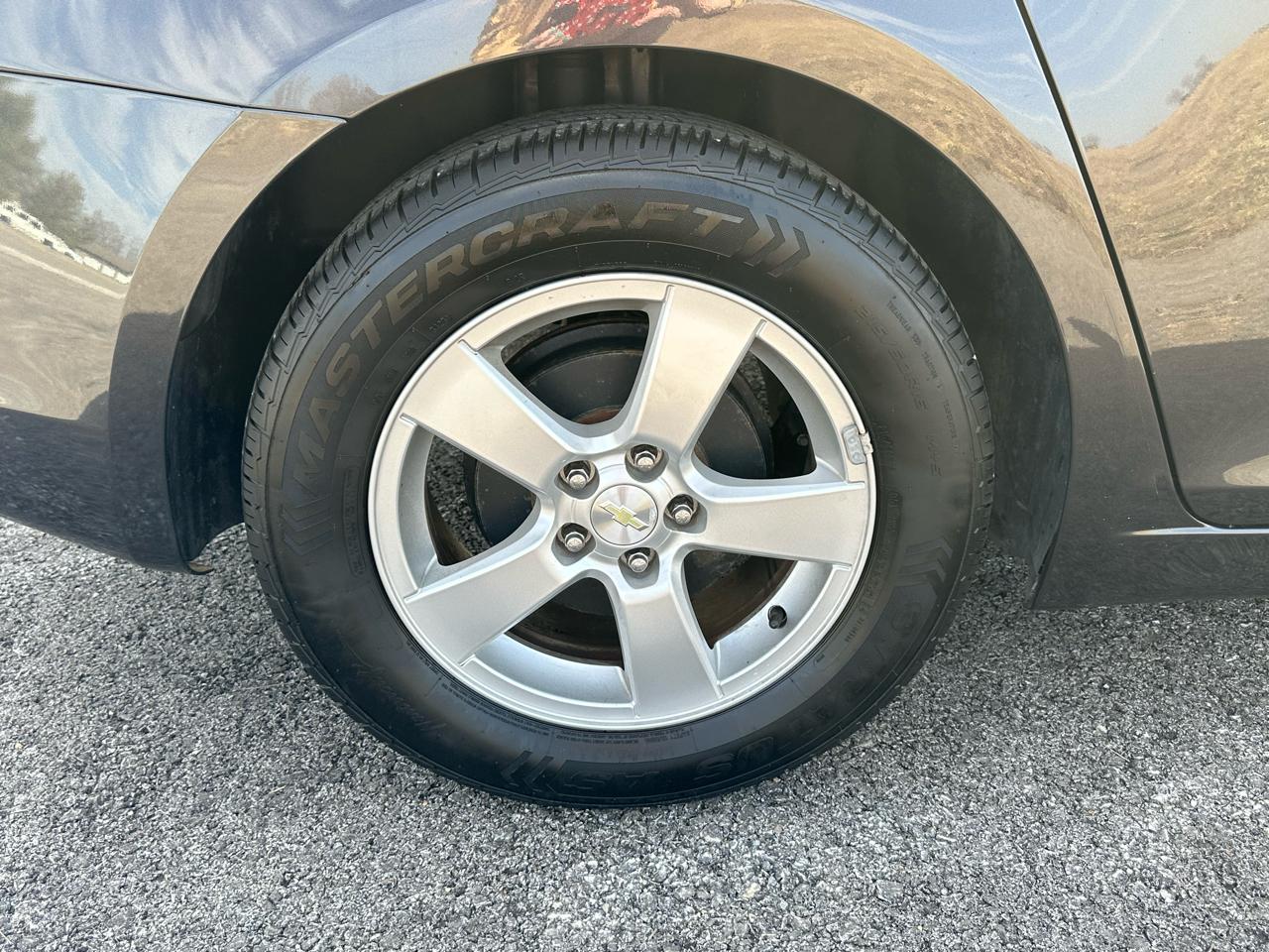 Chevrolet Cruze Limited 4dr Sdn Auto LT w/1LT 2016