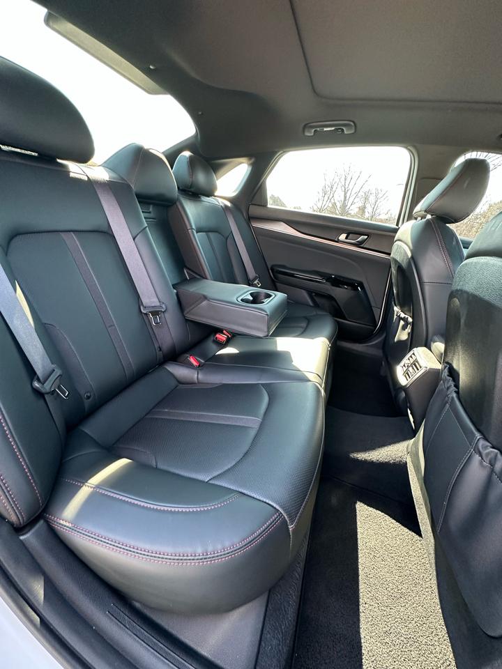 Kia K5 GT DCT FWD 2024