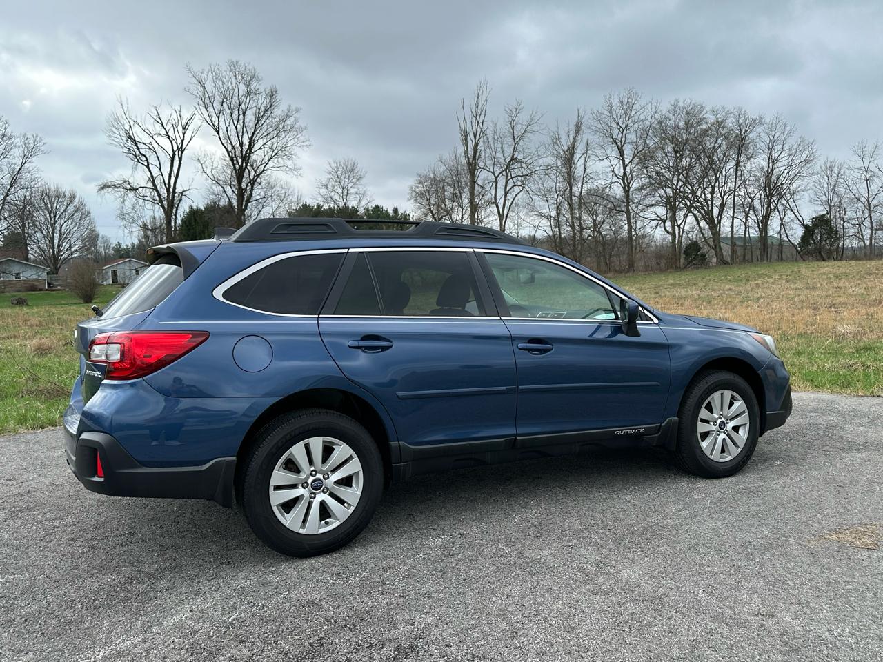 Subaru Outback 2.5i Premium 2019