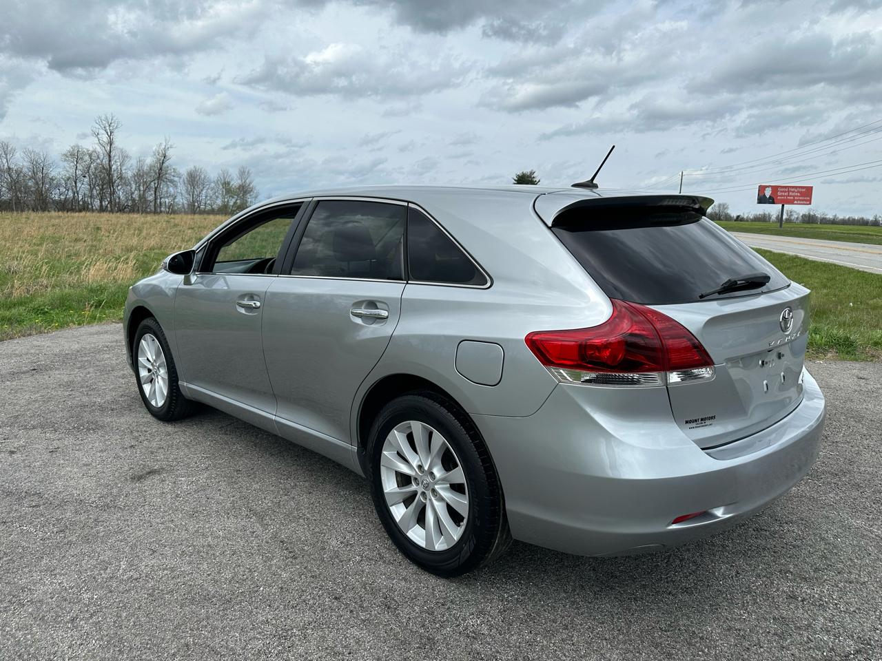 Toyota Venza 4dr Wgn I4 AWD XLE (Natl) 2015