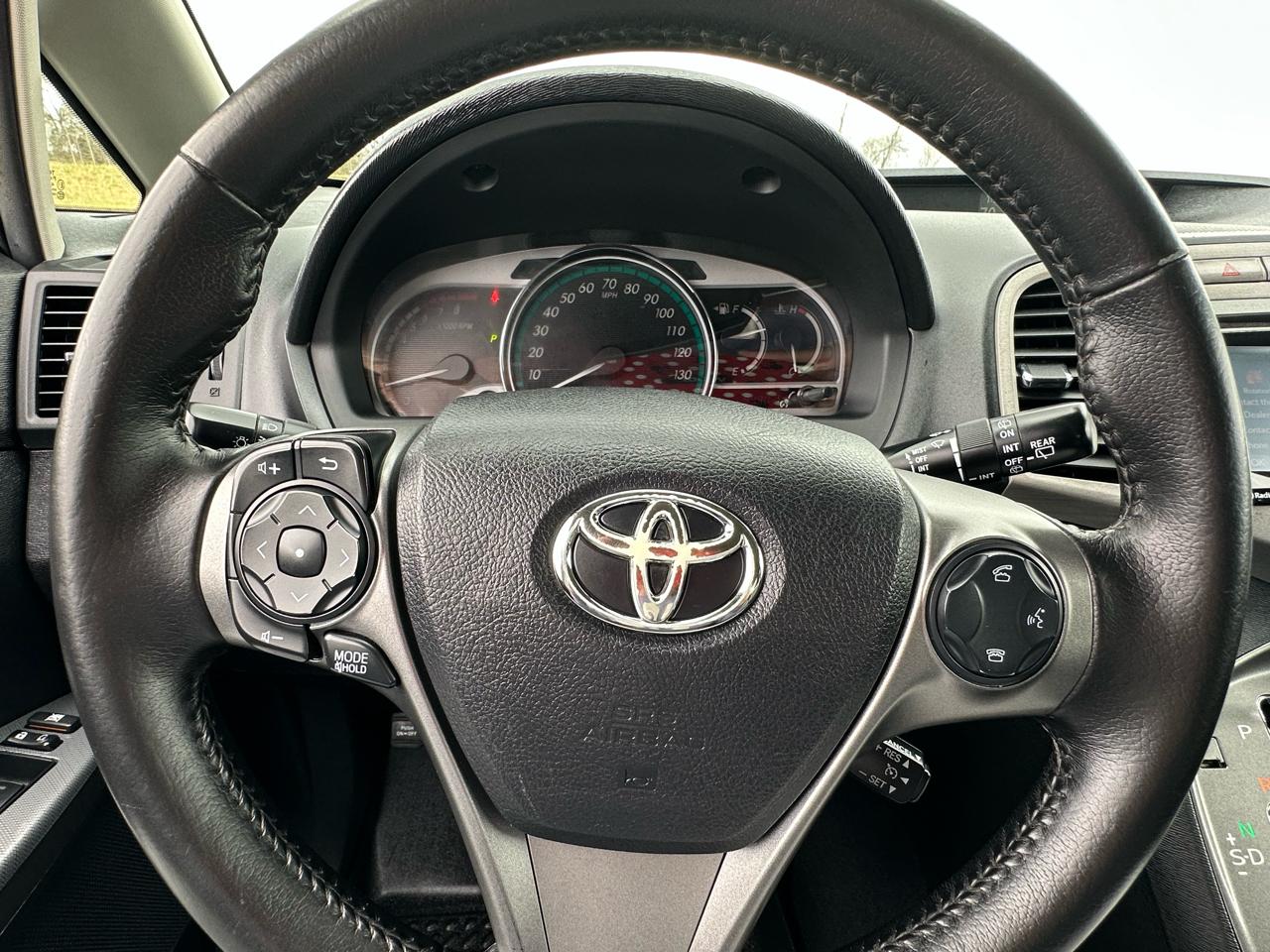 Toyota Venza 4dr Wgn I4 AWD XLE (Natl) 2015