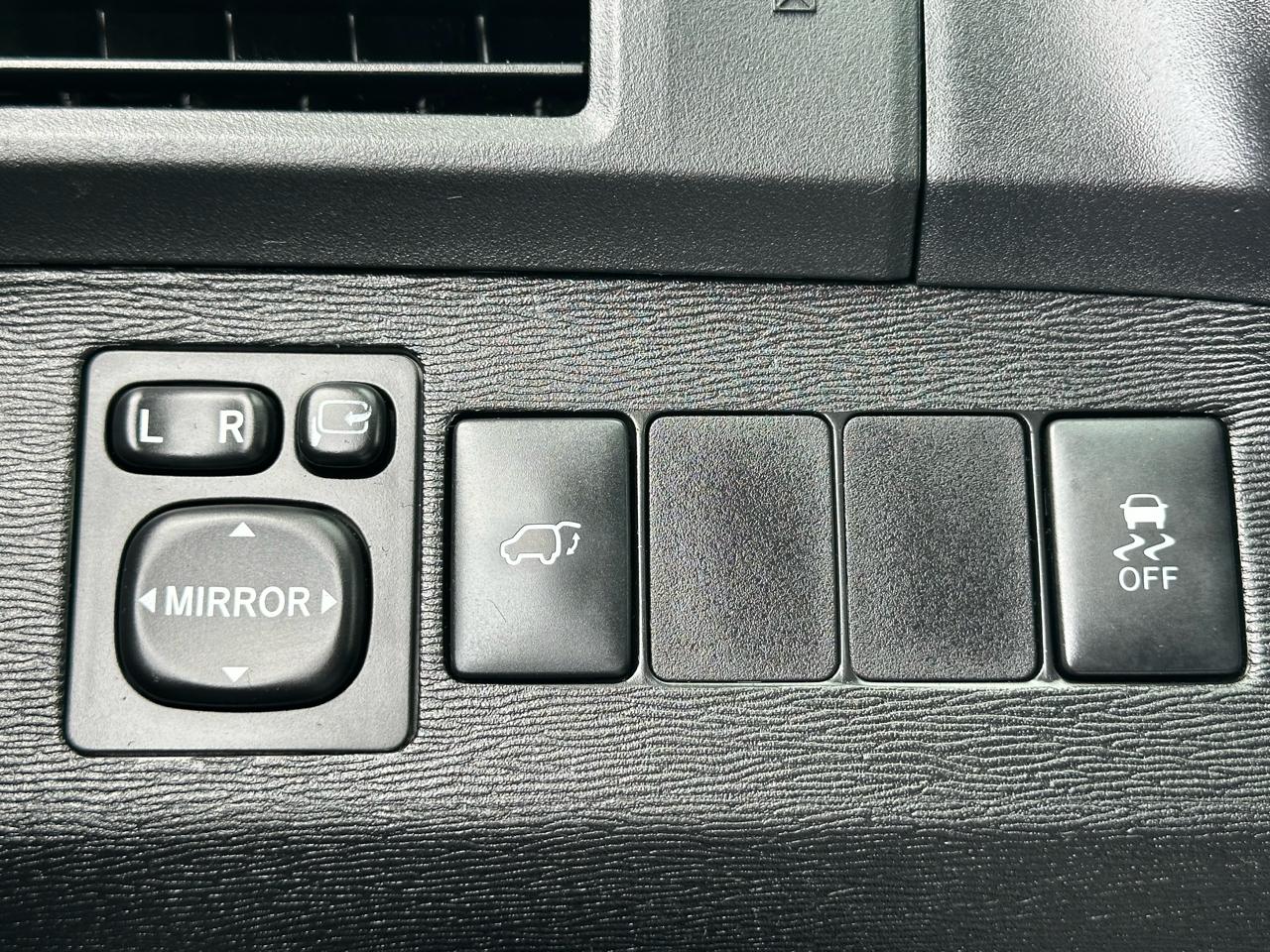 Toyota Venza 4dr Wgn I4 AWD XLE (Natl) 2015