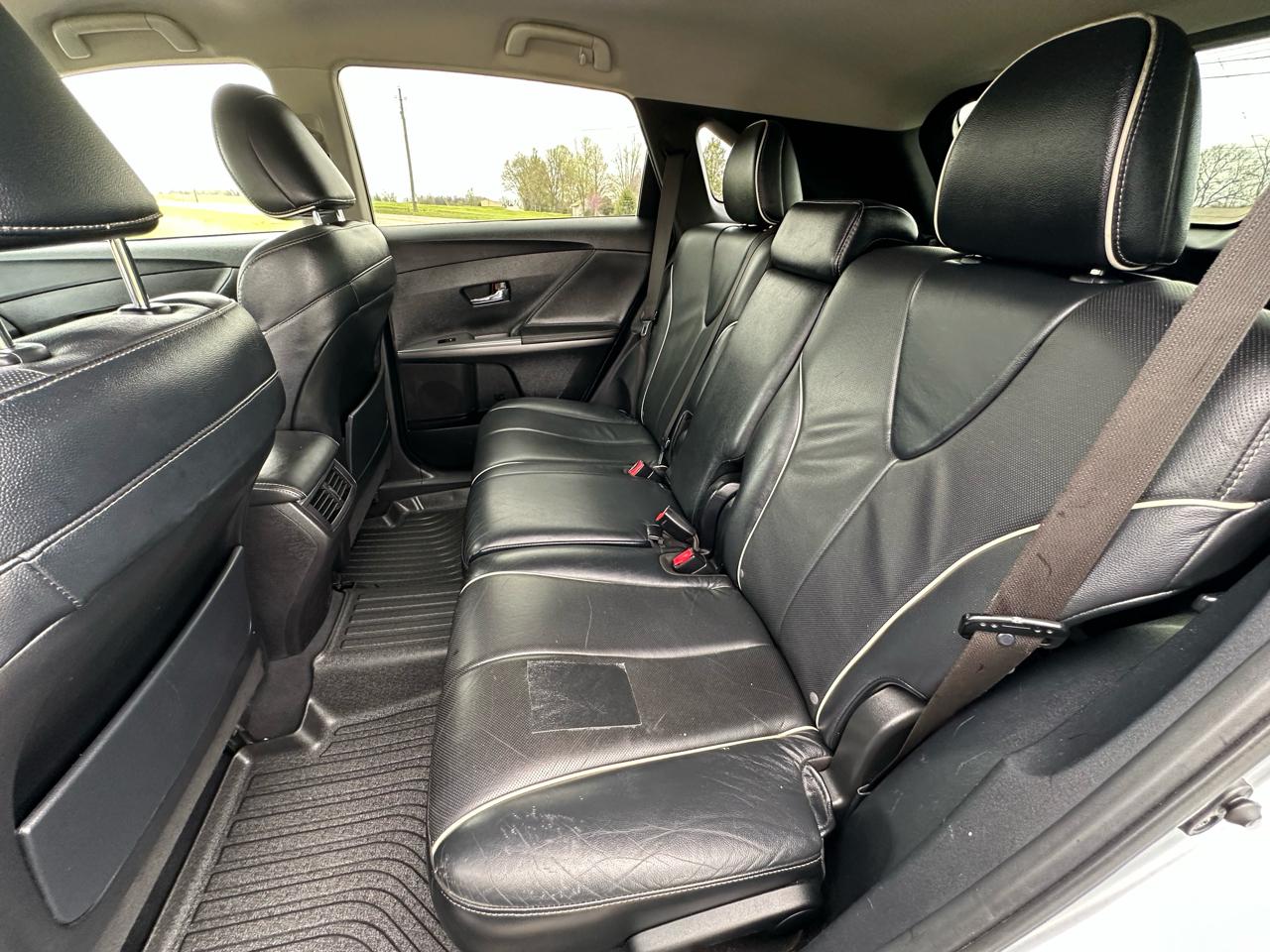 Toyota Venza 4dr Wgn I4 AWD XLE (Natl) 2015