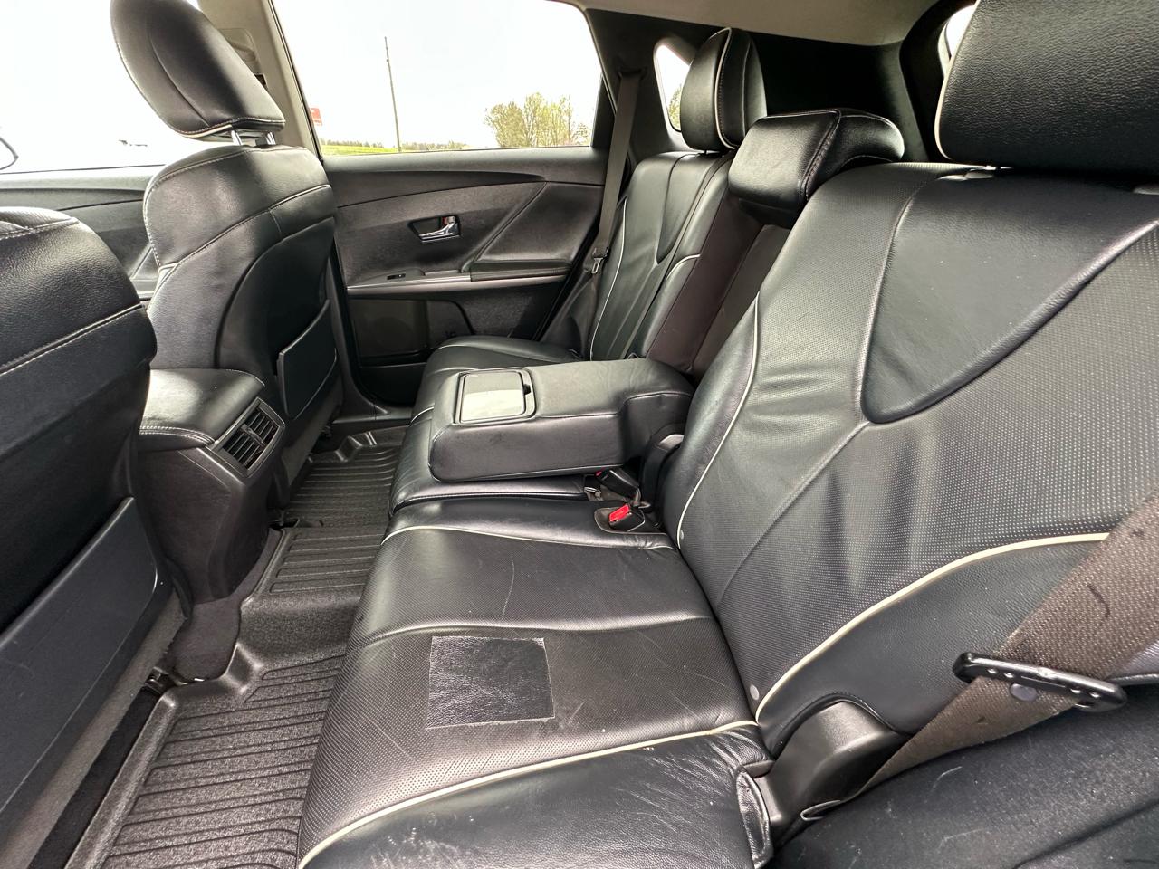 Toyota Venza 4dr Wgn I4 AWD XLE (Natl) 2015