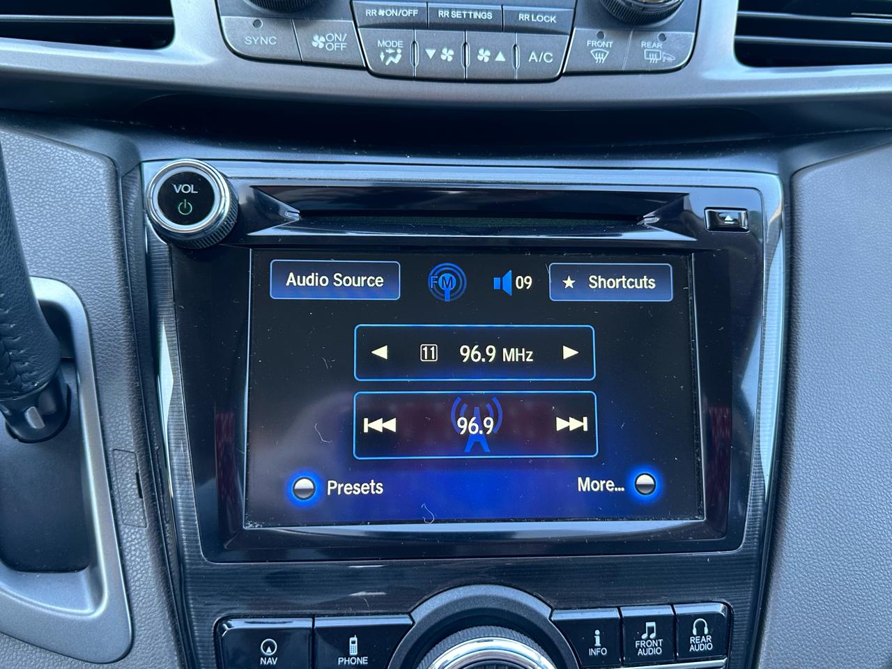 Honda Odyssey Touring Auto 2017