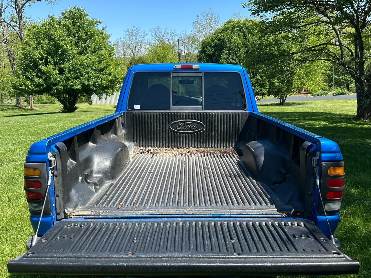 Ford Ranger 2dr Supercab 126" WB XLT 4WD 1998