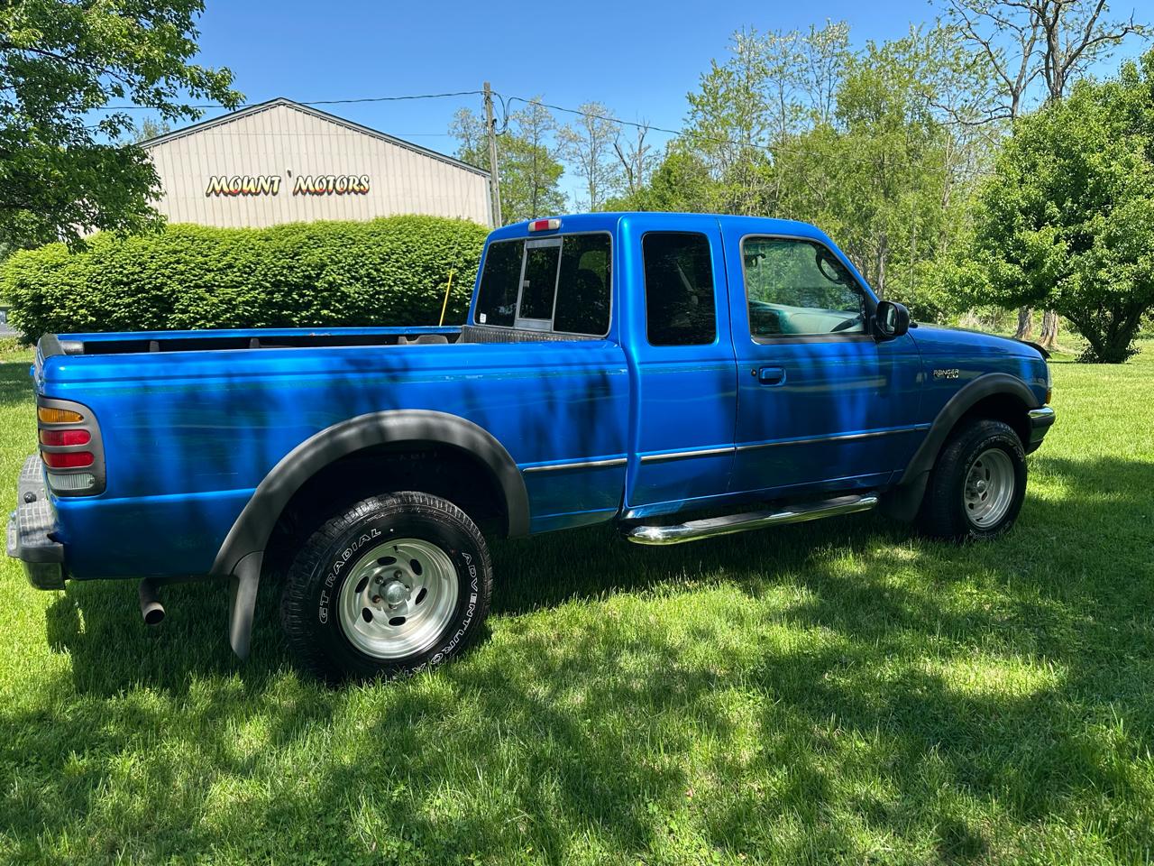 Ford Ranger 2dr Supercab 126" WB XLT 4WD 1998