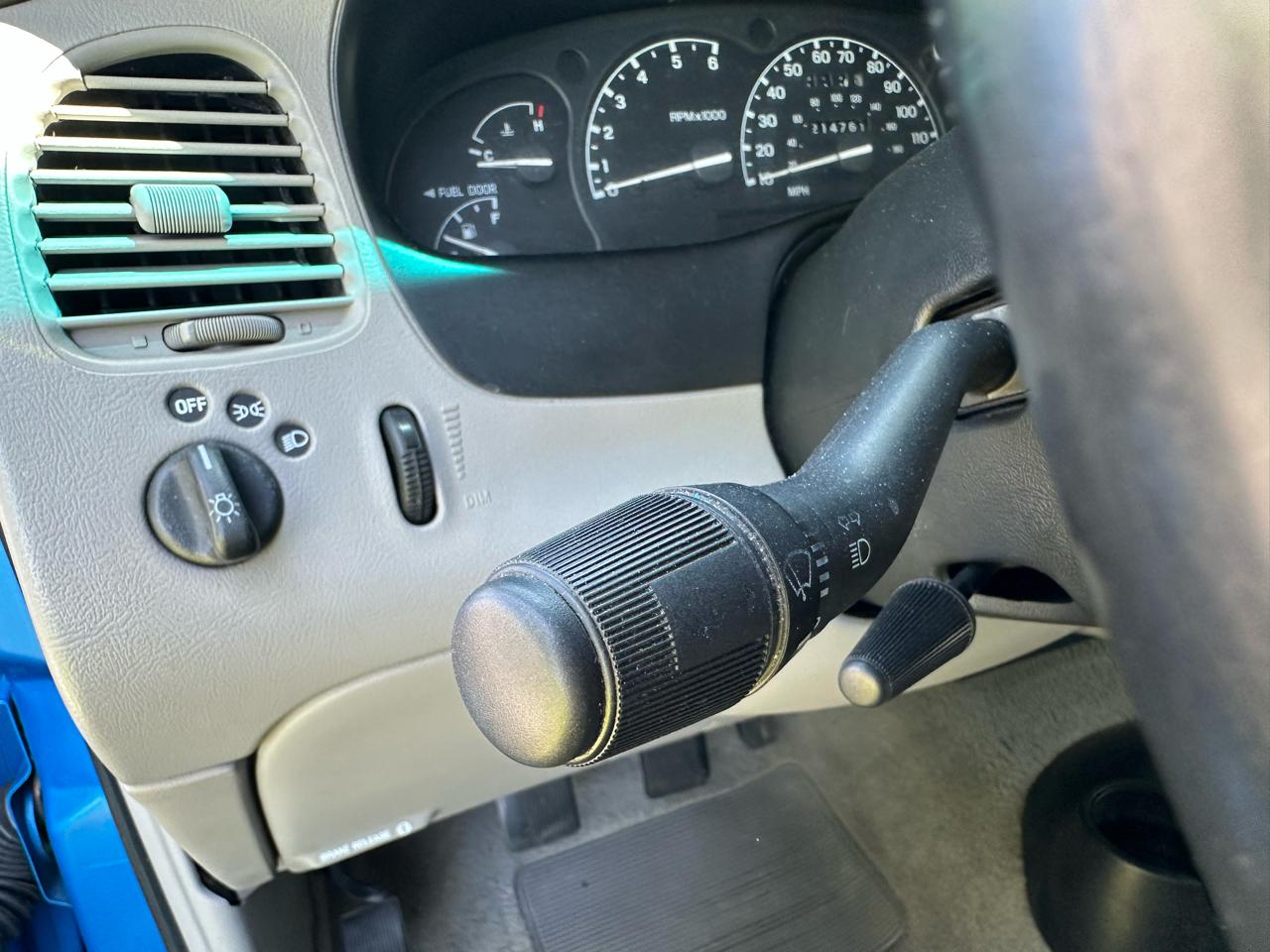 Ford Ranger 2dr Supercab 126" WB XLT 4WD 1998