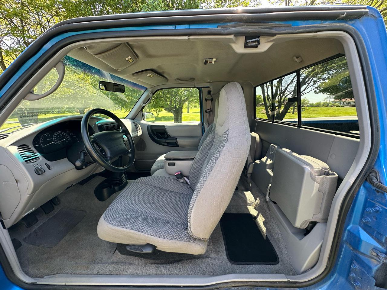 Ford Ranger 2dr Supercab 126" WB XLT 4WD 1998