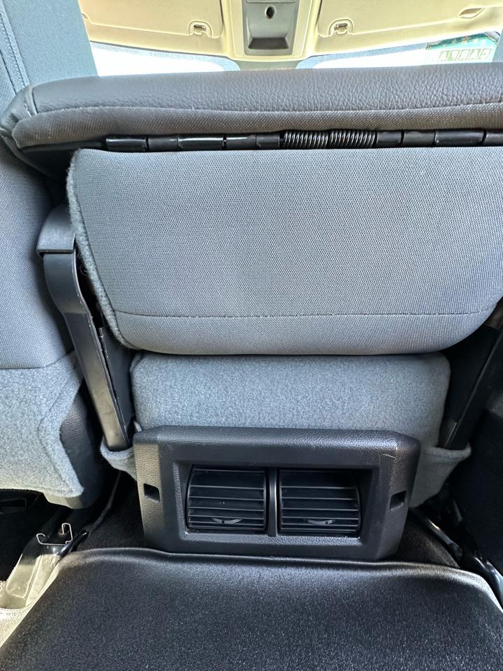 RAM 1500 Express 4x4 Crew Cab 5'7" Box 2018