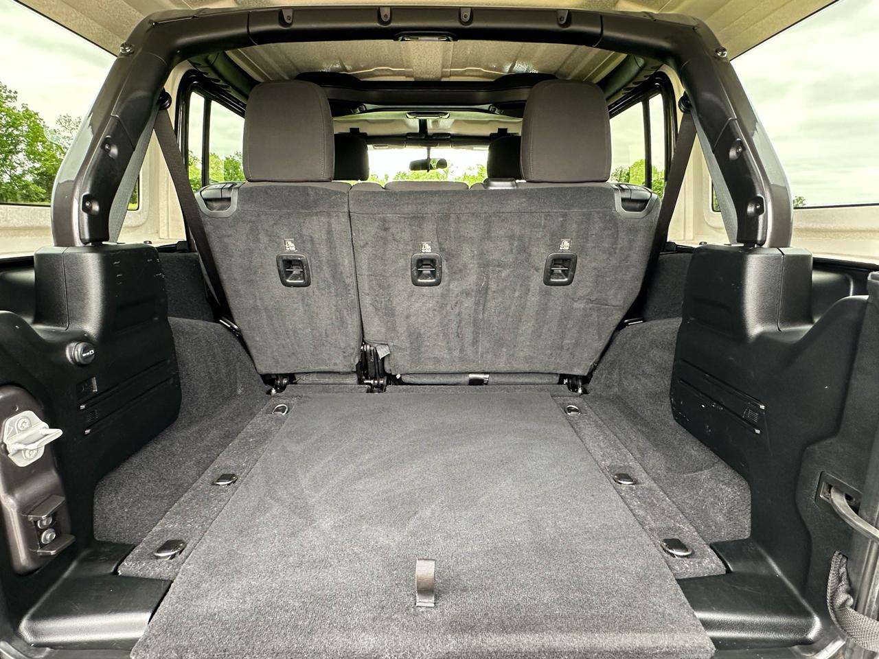 Jeep Wrangler Unlimited Willys 4x4 2020