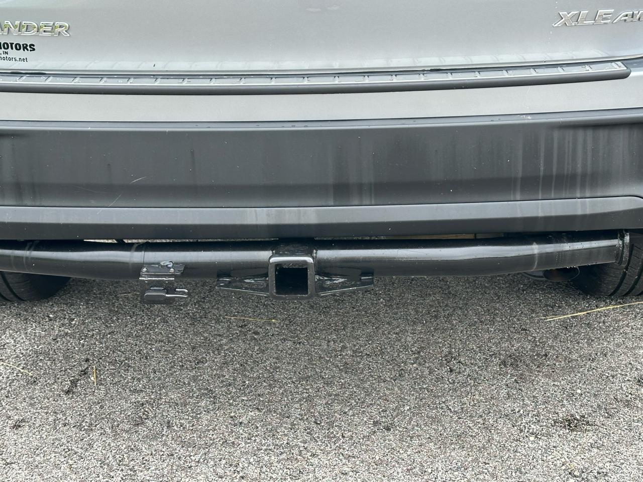 Toyota Highlander AWD 4dr V6 XLE (Natl) 2014