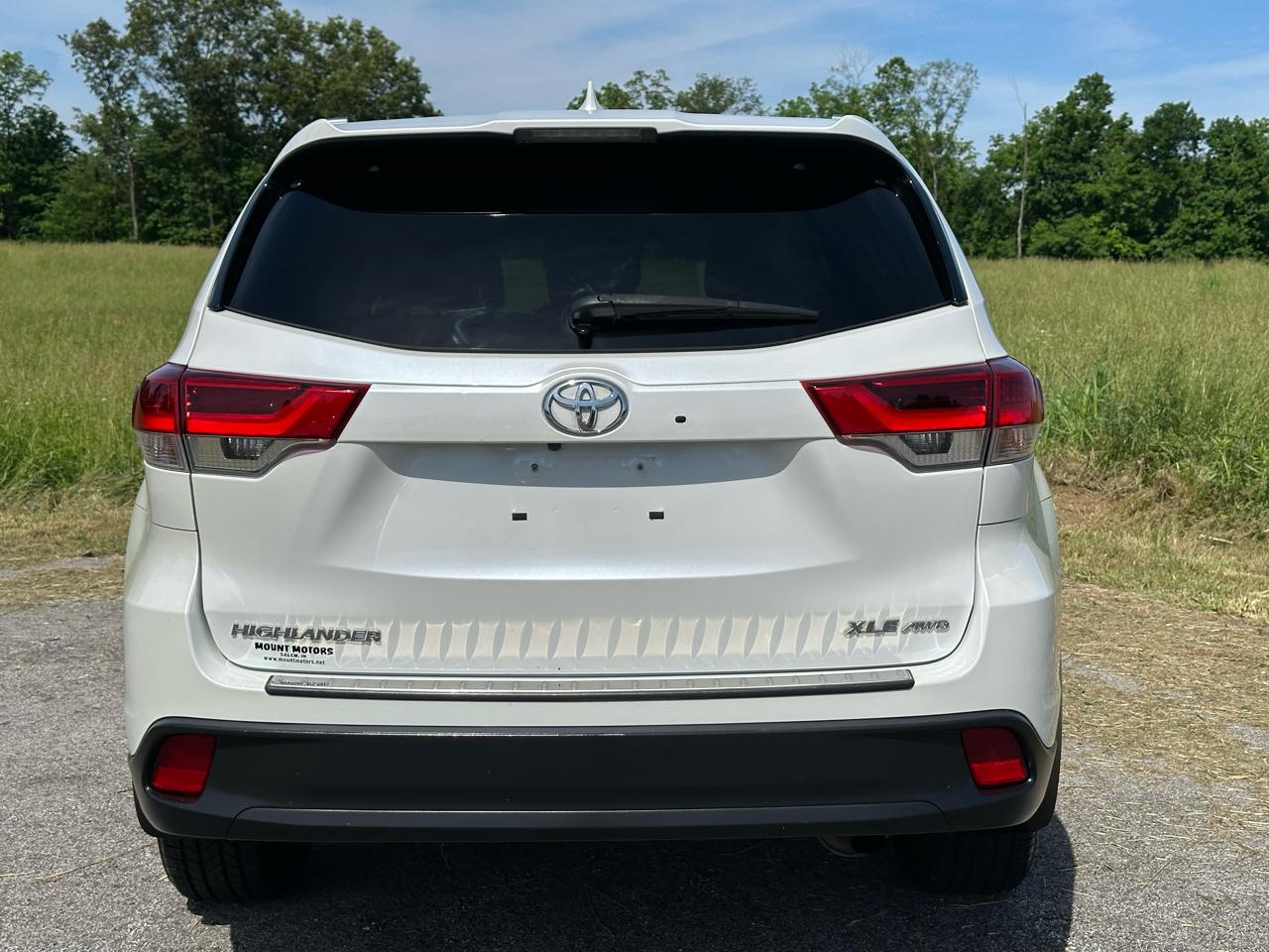 Toyota Highlander XLE V6 AWD (Natl) 2018