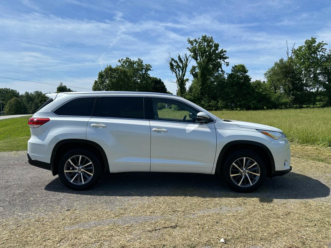 Toyota Highlander XLE V6 AWD (Natl) 2018
