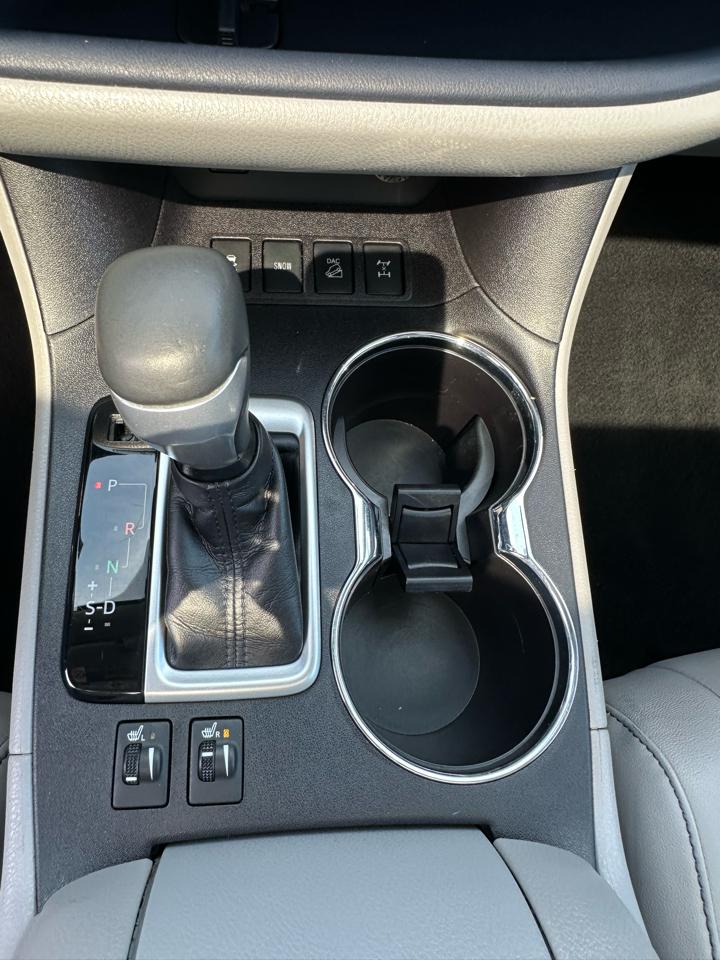 Toyota Highlander XLE V6 AWD (Natl) 2018