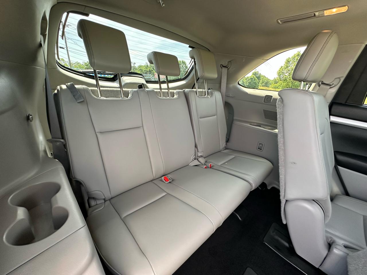 Toyota Highlander XLE V6 AWD (Natl) 2018