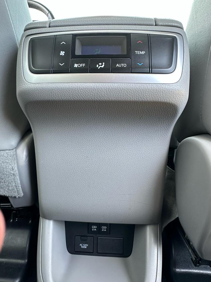 Toyota Highlander XLE V6 AWD (Natl) 2018