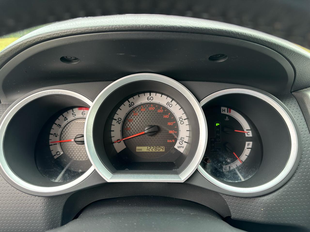 Toyota Tacoma 4WD Double Cab V6 MT (Natl) 2012