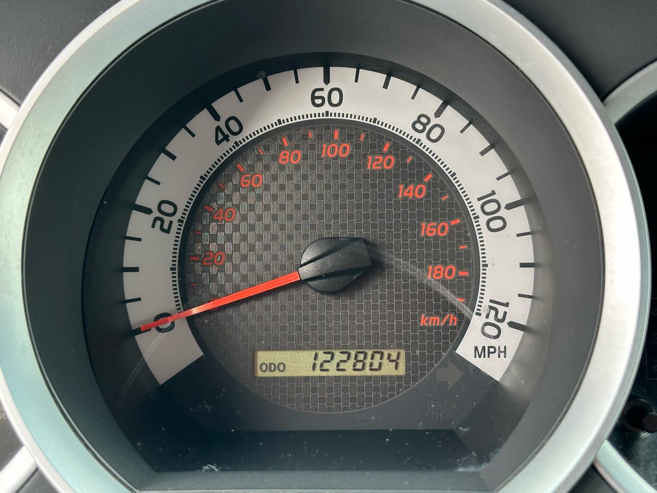 Toyota Tacoma 4WD Double Cab V6 MT (Natl) 2012