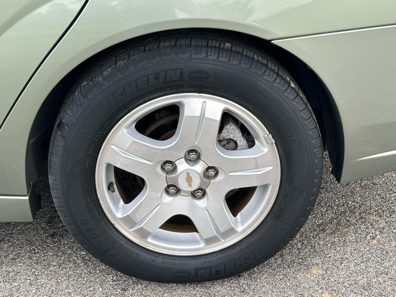 Chevrolet Malibu 4dr Sdn LT 2004