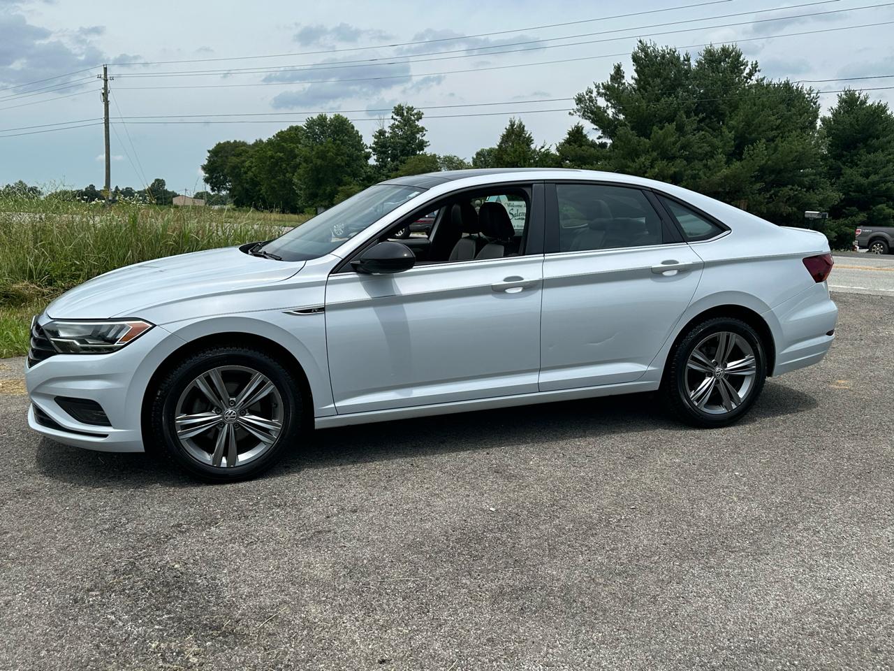 Volkswagen Jetta R-Line Auto w/SULEV 2019