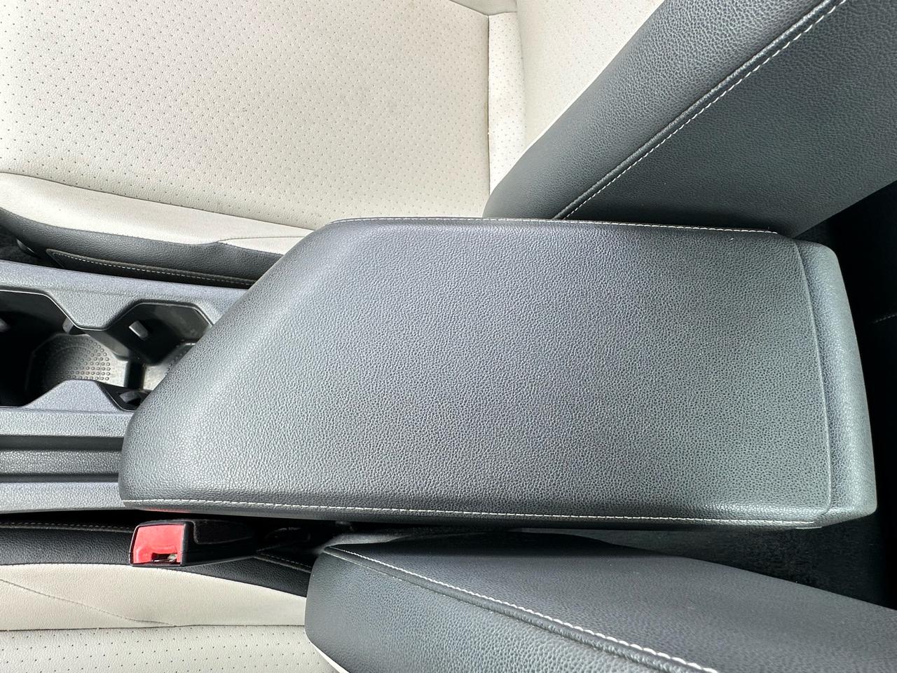 Volkswagen Jetta R-Line Auto w/SULEV 2019