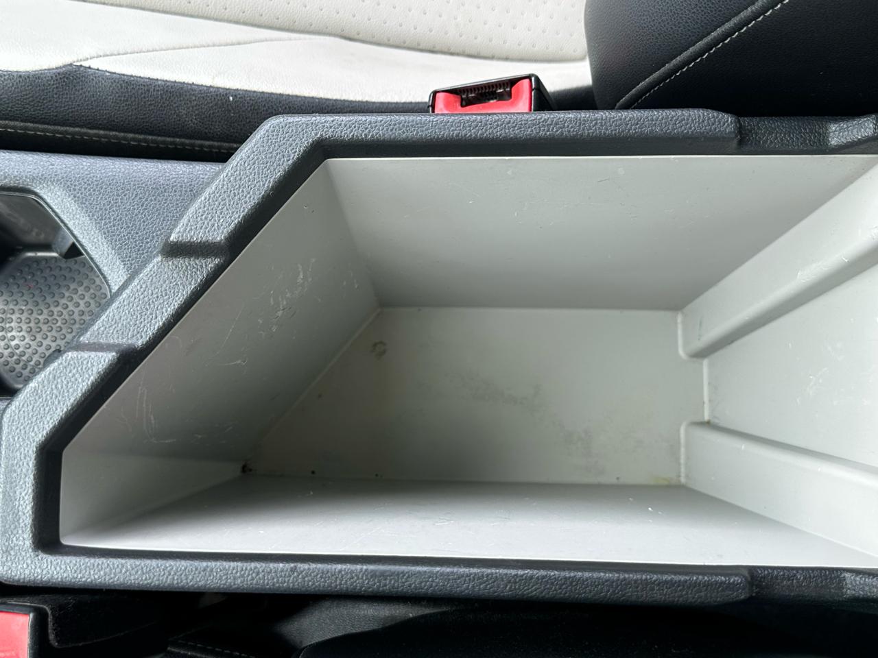 Volkswagen Jetta R-Line Auto w/SULEV 2019