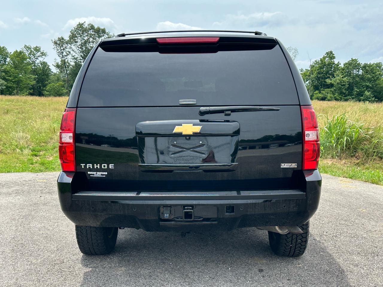 Chevrolet Tahoe 4WD 4dr 1500 LT 2012