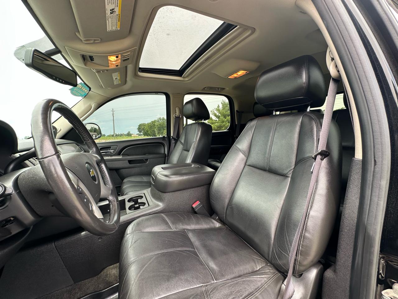 Chevrolet Tahoe 4WD 4dr 1500 LT 2012