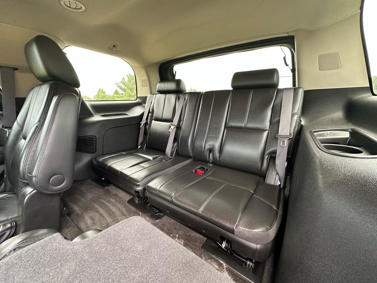 Chevrolet Tahoe 4WD 4dr 1500 LT 2012