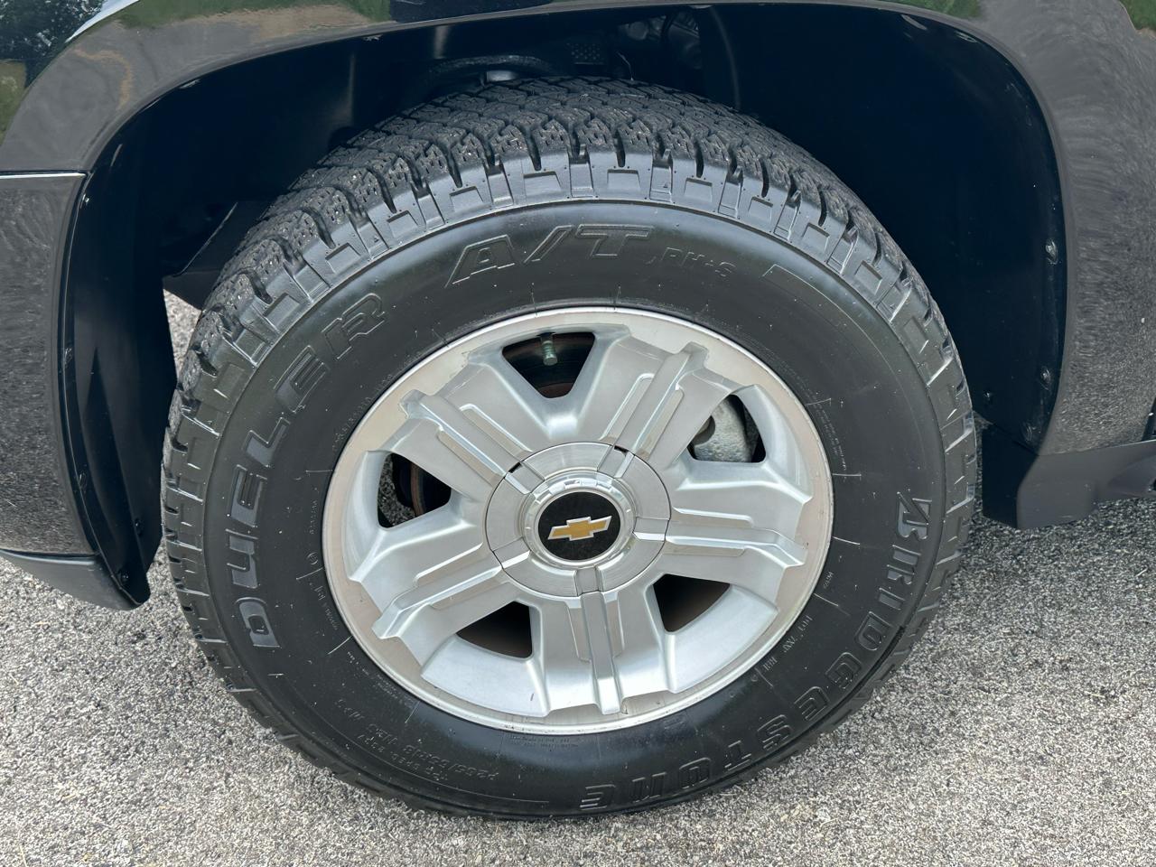 Chevrolet Tahoe 4WD 4dr 1500 LT 2012