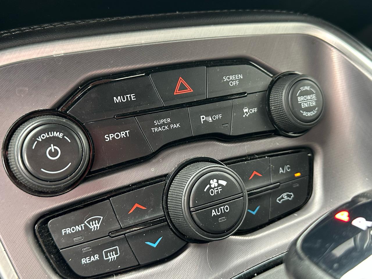 Dodge Challenger R/T RWD 2022