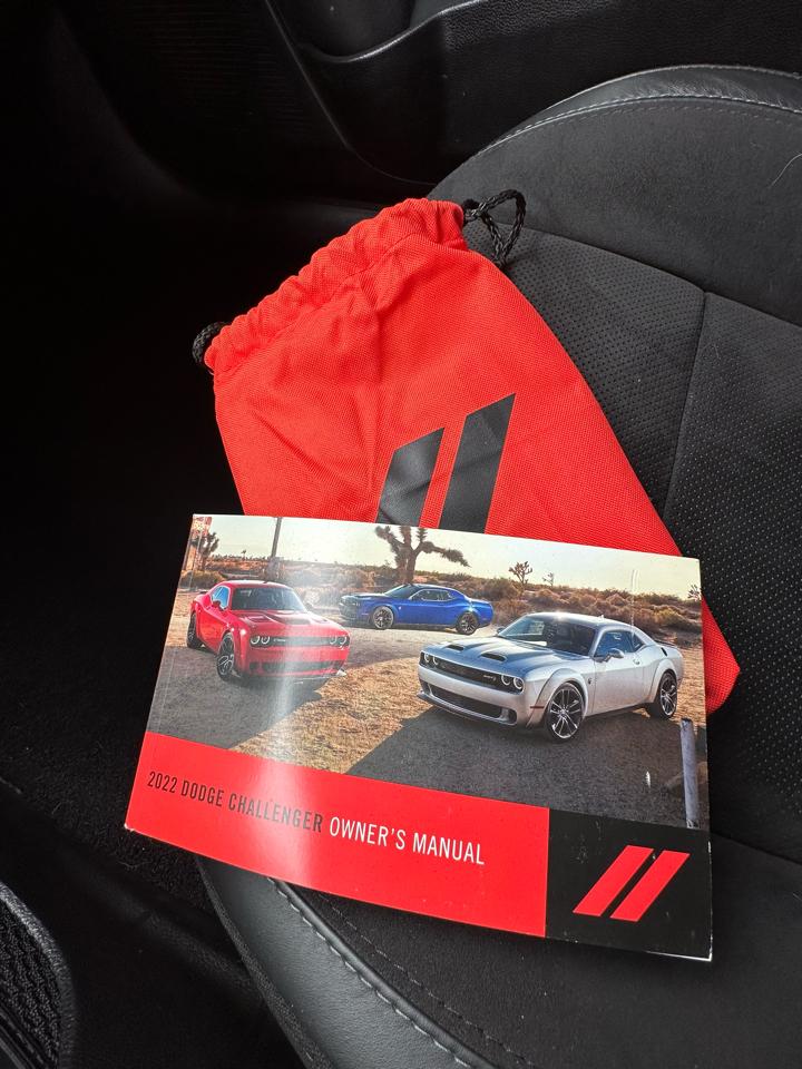 Dodge Challenger R/T RWD 2022
