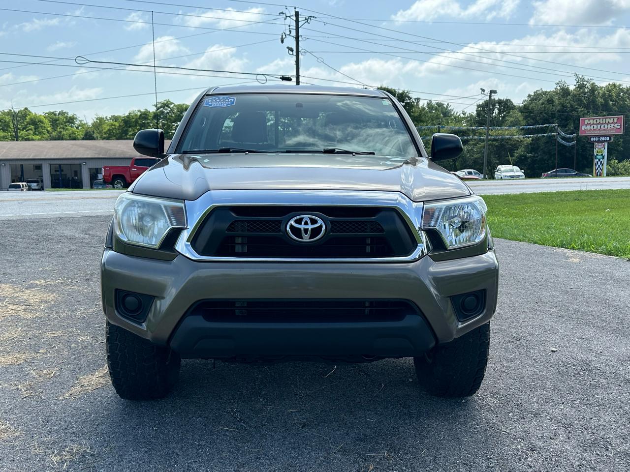 Toyota Tacoma 4WD Access Cab I4 MT (Natl) 2014