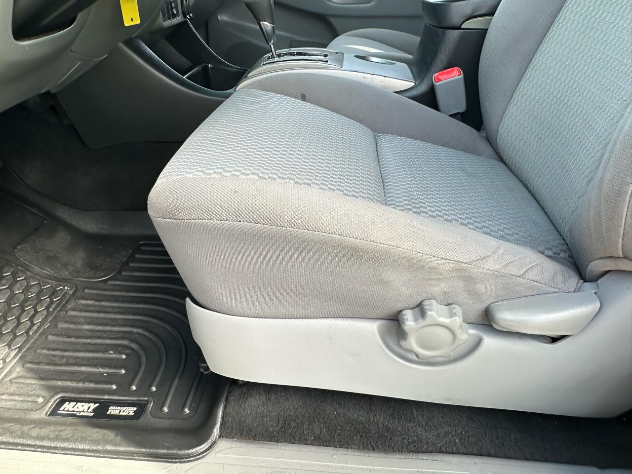 Toyota Tacoma 4WD Access Cab I4 MT (Natl) 2014