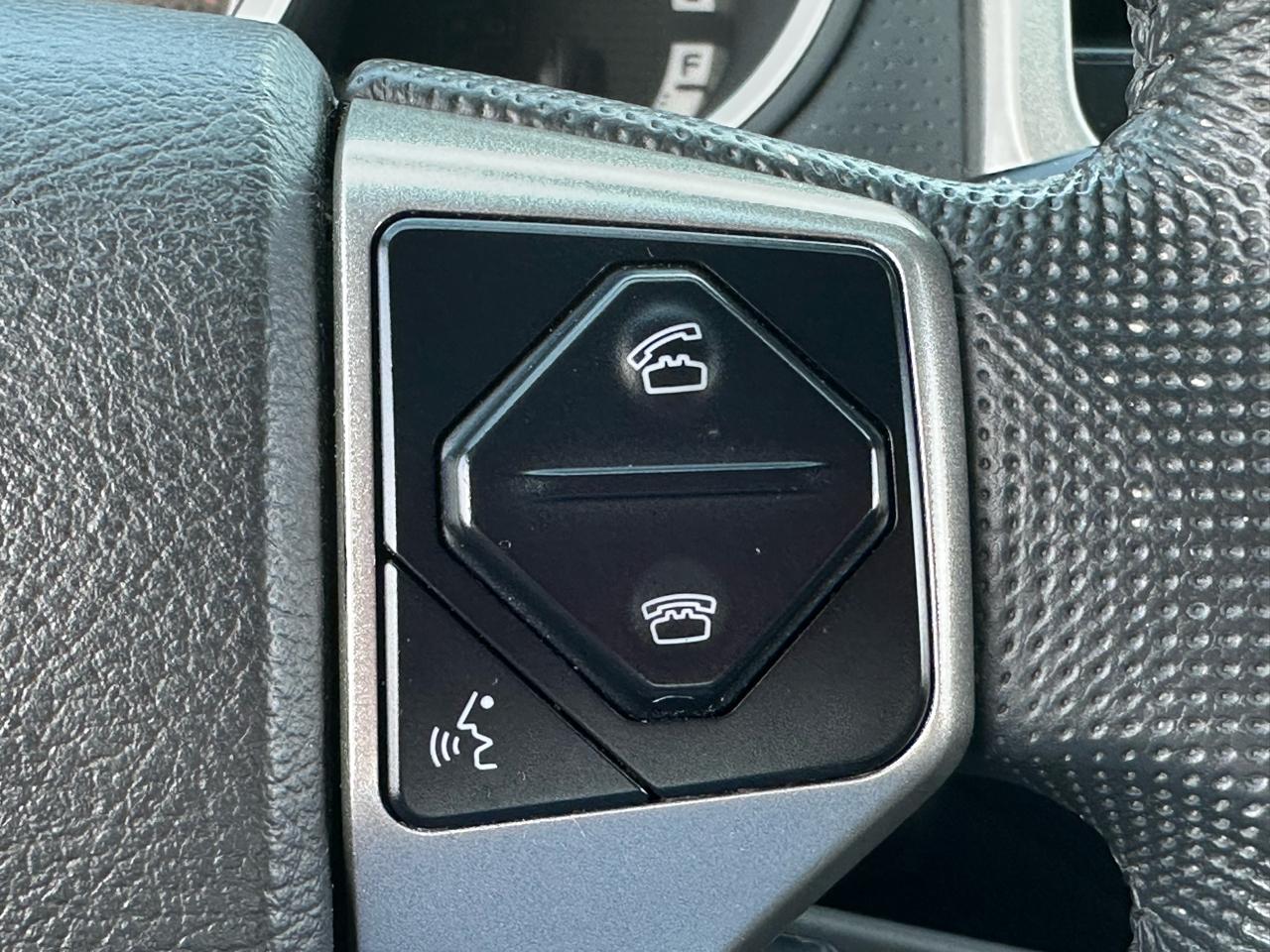 Toyota Tacoma 4WD Access Cab I4 MT (Natl) 2014