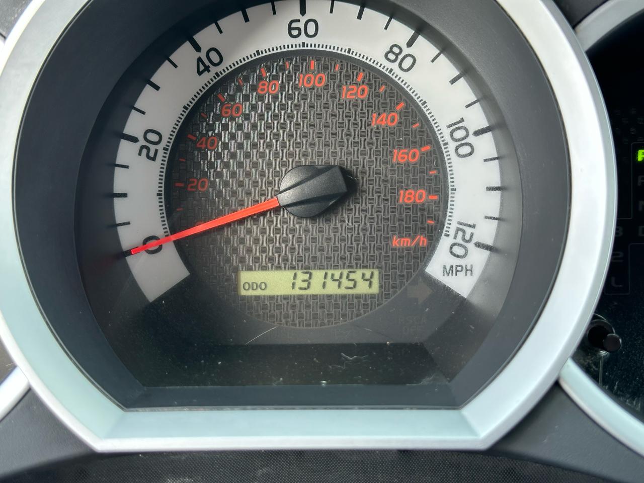 Toyota Tacoma 4WD Access Cab I4 MT (Natl) 2014