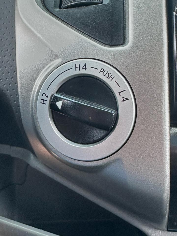 Toyota Tacoma 4WD Access Cab I4 MT (Natl) 2014