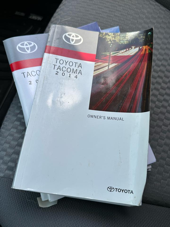 Toyota Tacoma 4WD Access Cab I4 MT (Natl) 2014