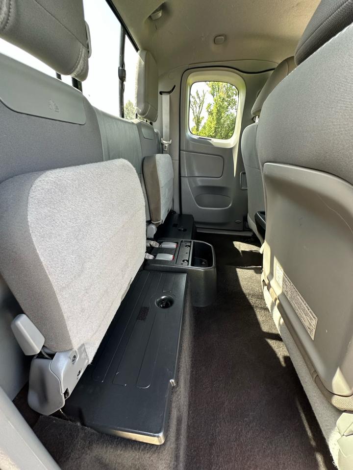 Toyota Tacoma 4WD Access Cab I4 MT (Natl) 2014