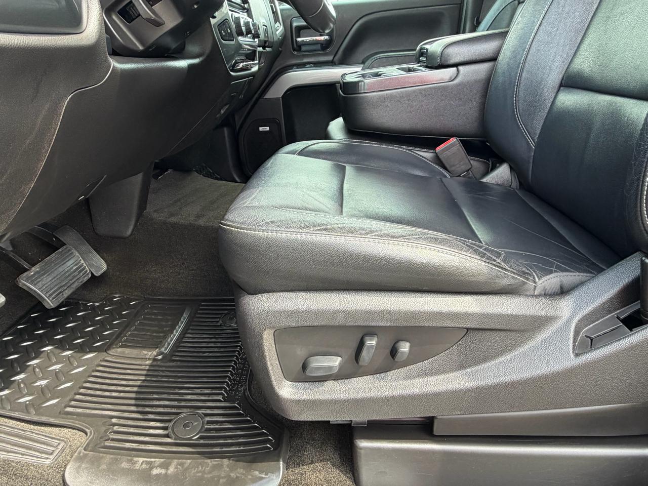 Chevrolet Silverado 1500 4WD Double Cab 143.5" LT w/2LT 2017