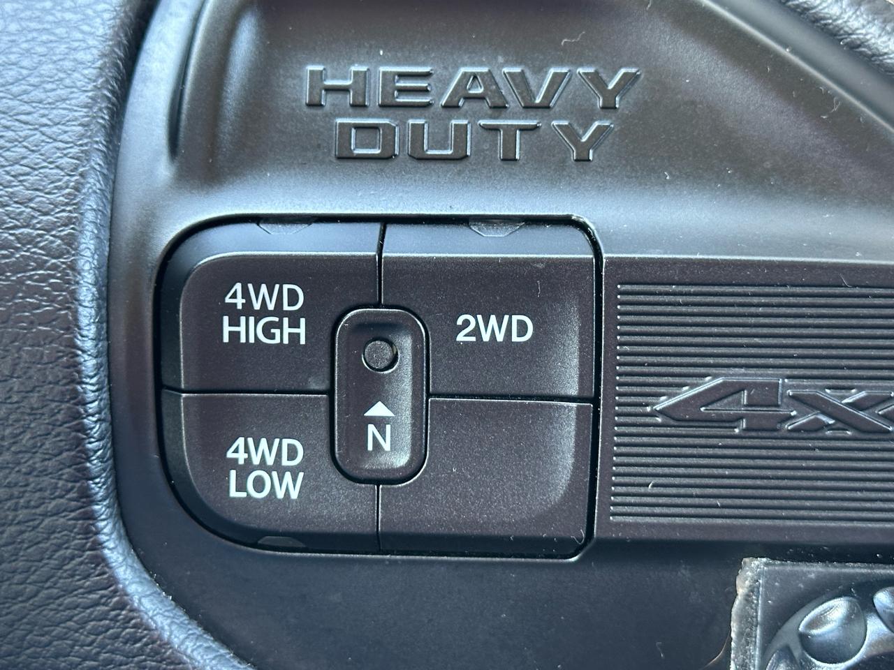 RAM 2500 Laramie 4x4 Crew Cab 6'4" Box 2024