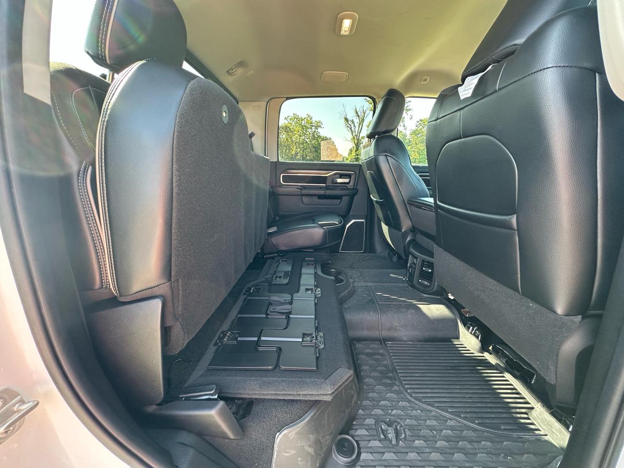 RAM 2500 Laramie 4x4 Crew Cab 6'4" Box 2024