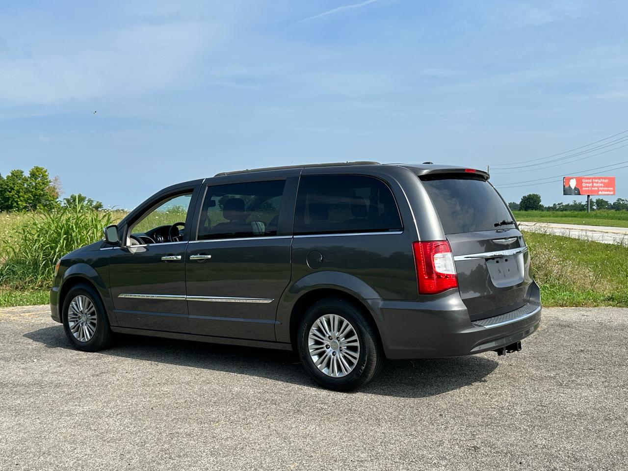 Chrysler Town & Country 4dr Wgn Touring-L 2016