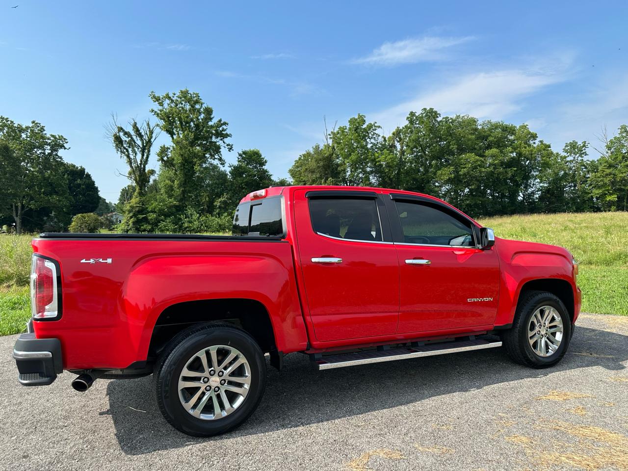 GMC Canyon 4WD Crew Cab 128" SLT 2020