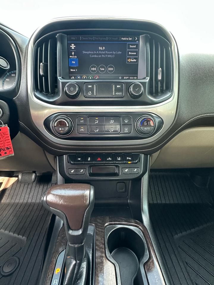 GMC Canyon 4WD Crew Cab 128" SLT 2020
