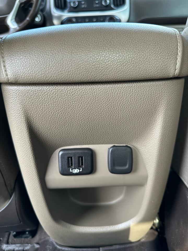GMC Canyon 4WD Crew Cab 128" SLT 2020