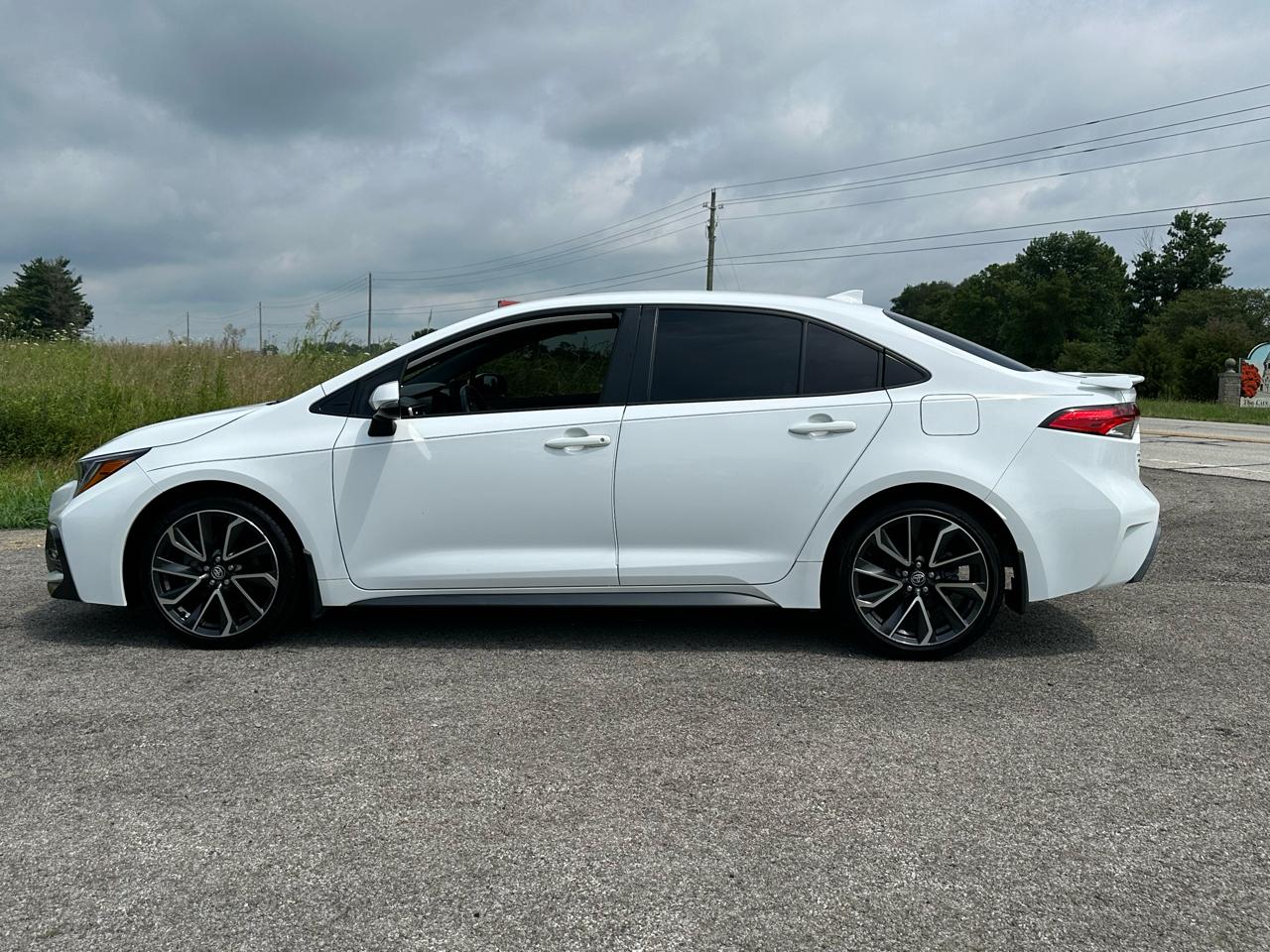 Toyota Corolla SE Nightshade CVT (Natl) 2022