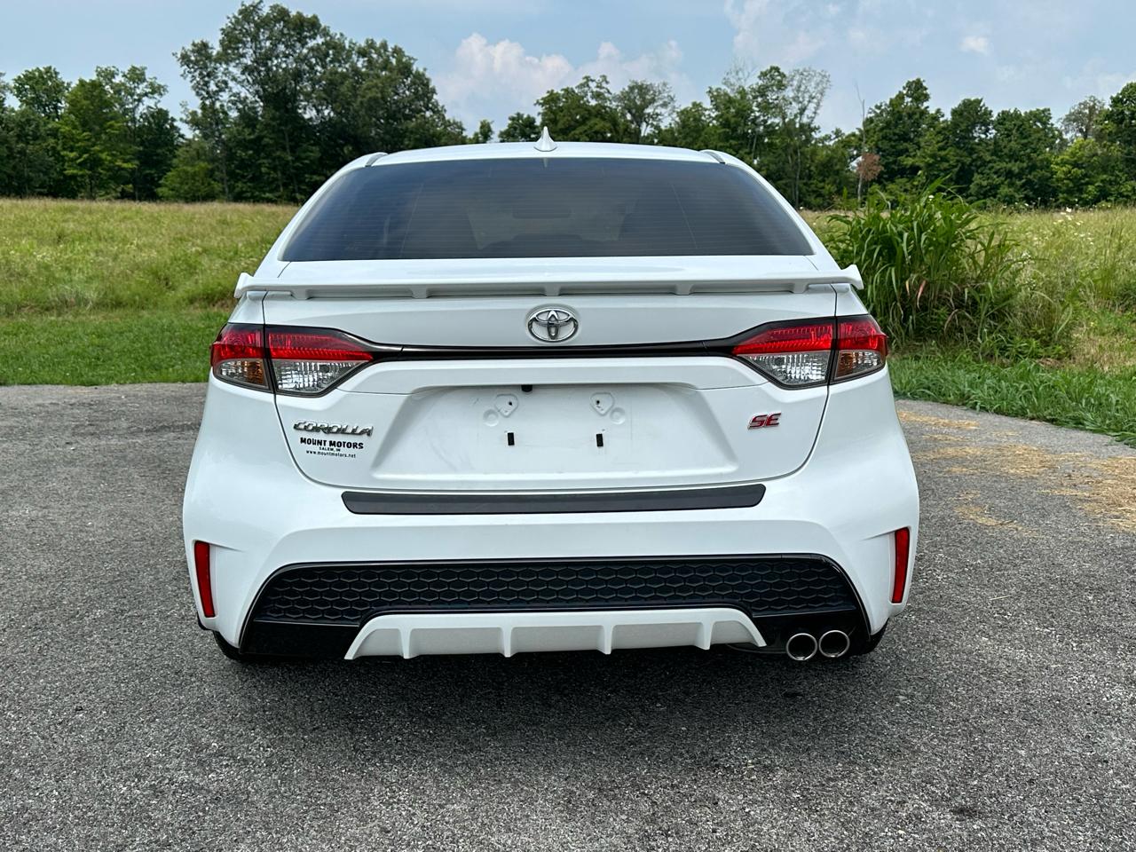 Toyota Corolla SE Nightshade CVT (Natl) 2022